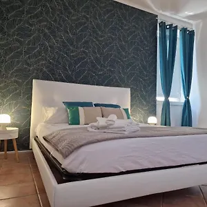 Holiday Apartment Bari